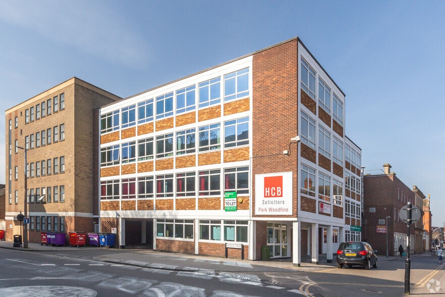 1 Lurke St, Bedford for sale - Primary Photo - Image 1 of 1