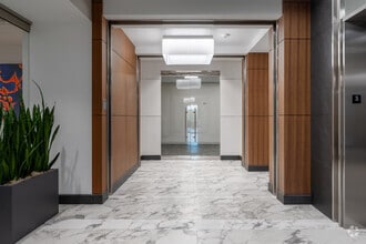 19122 N US Highway 281, San Antonio, TX to rent Interior Photo- Image 2 of 11