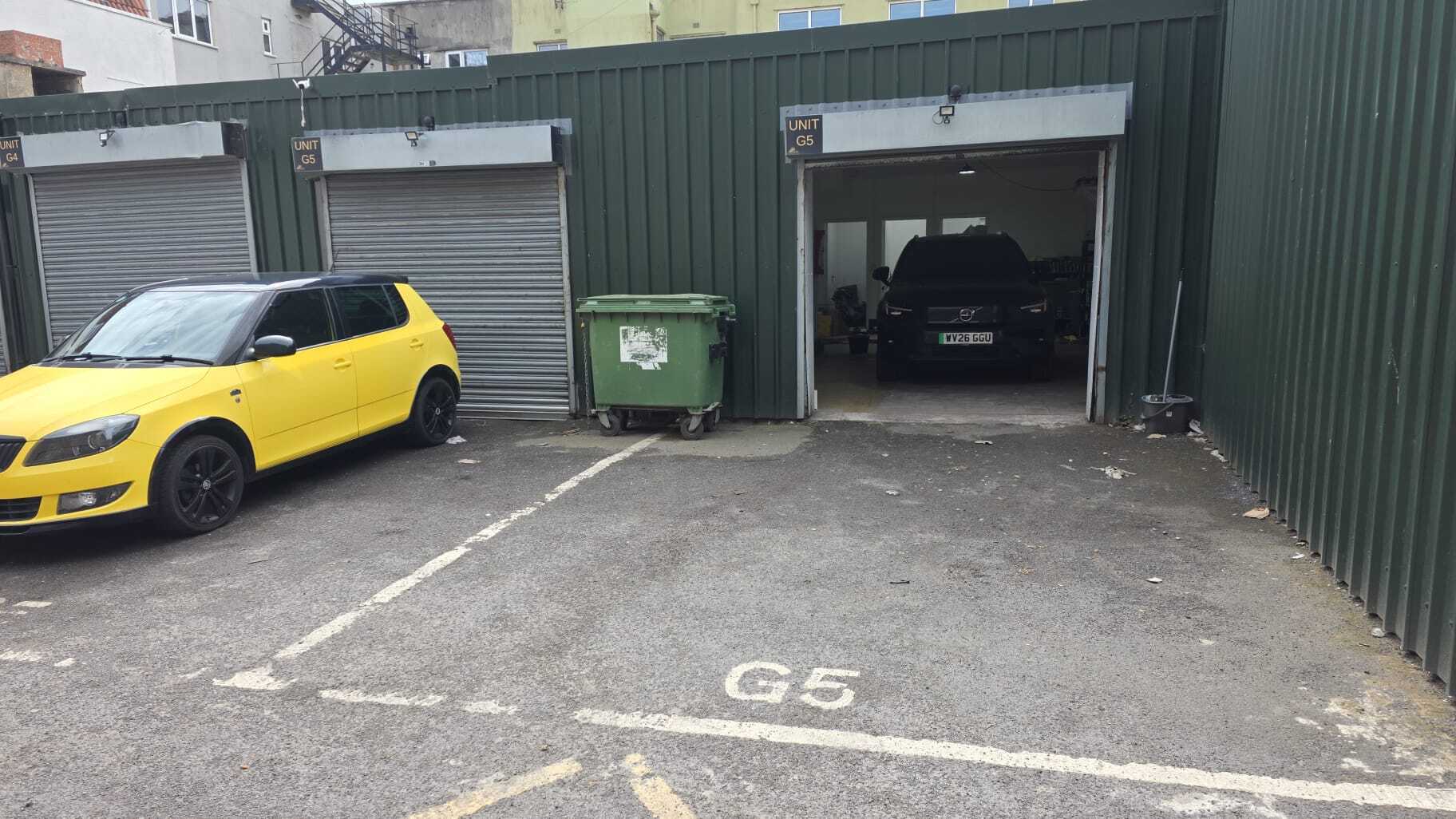 6 Gloucester St, Weston Super Mare to rent Building Photo- Image 1 of 2