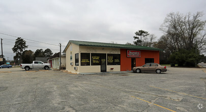 667 W Liberty St, Sumter, SC for sale Primary Photo- Image 1 of 1