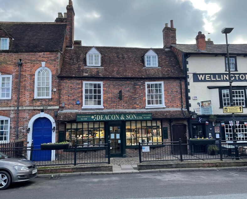 44-45 High St, Marlborough for sale Primary Photo- Image 1 of 1