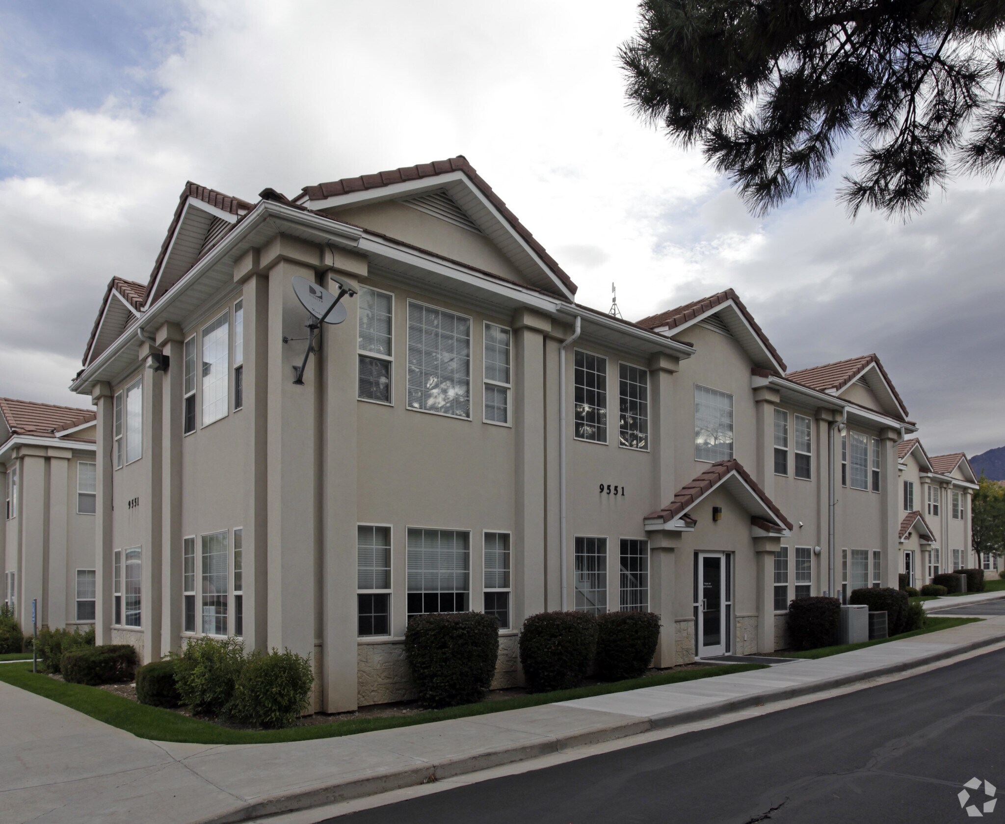 9551 S 700 E, Sandy, UT for sale Primary Photo- Image 1 of 1