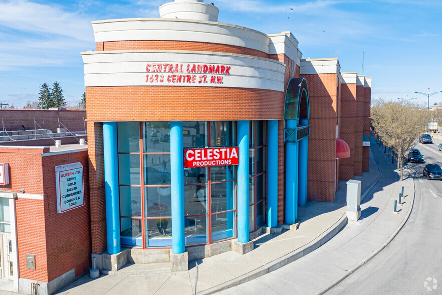 1623 Centre St NW, Calgary, AB for sale - Building Photo - Image 2 of 5