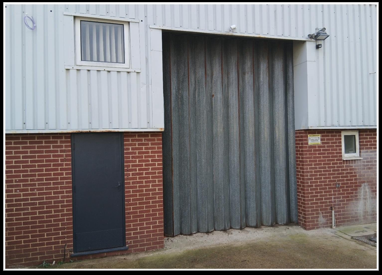 Old Shoreham Rd, Hove to rent Building Photo- Image 1 of 4