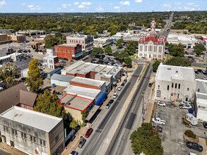 118 S Main St, Weatherford, TX - aerial  map view - Image1