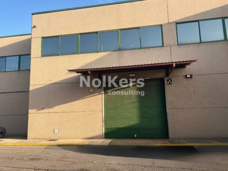 Industrial in Olesa de Montserrat, Barcelona to rent - Building Photo - Image 2 of 3