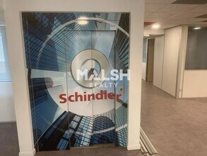 Office in Chassieu to rent Interior Photo- Image 1 of 11