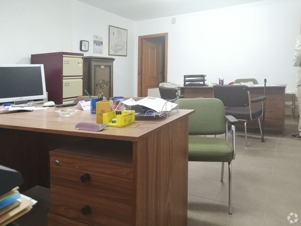 Retail in Ávila, Ávila to rent Interior Photo- Image 1 of 14