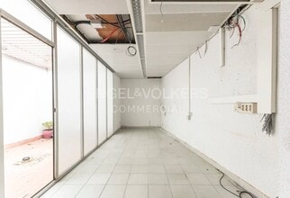 Office / Retail in Barcelona, Barcelona to rent Interior Photo- Image 2 of 3