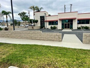 175 E 9th St, Corona, CA for rent Building Photo- Image 1 of 20