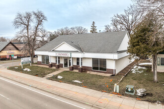 467 W Broadway Ave, Forest Lake, MN for rent Building Photo- Image 1 of 8