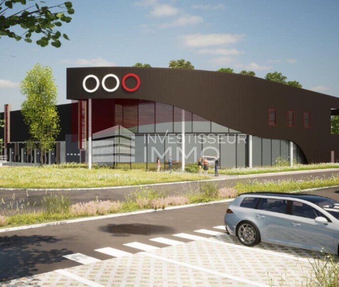 Light Industrial in Compans to rent - Building Photo - Image 3 of 4