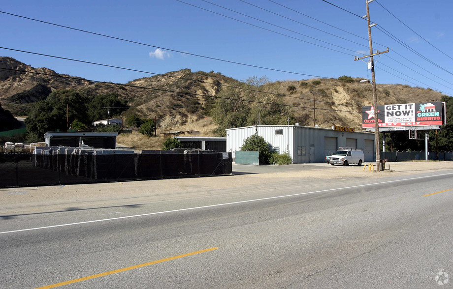 30617 The Old Rd, Castaic, CA for sale - Primary Photo - Image 1 of 1