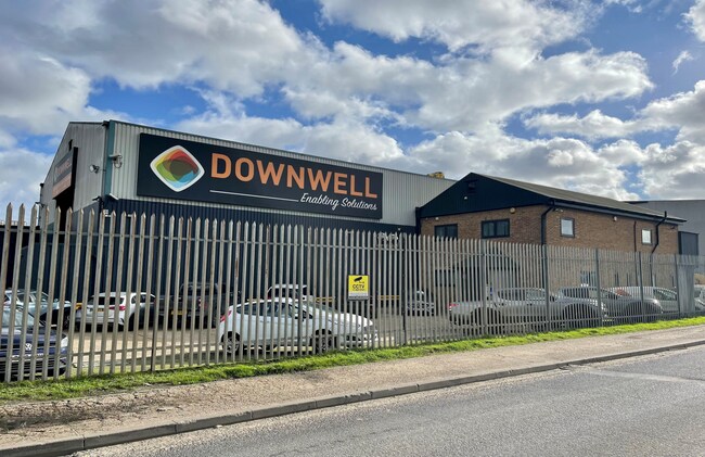 More details for Oliver Close, Grays - Office to Rent