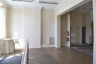 2 New St, Peterborough to rent Interior Photo- Image 2 of 2