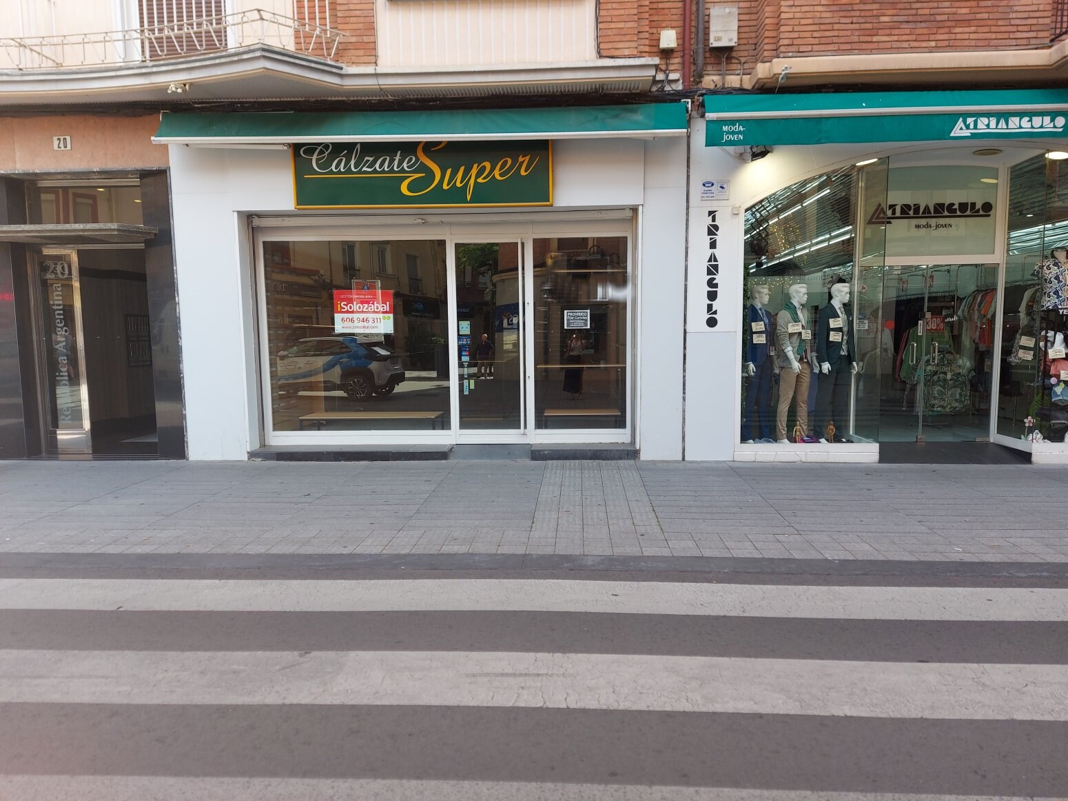 Retail in Logroño, La Rioja to rent Building Photo- Image 1 of 2