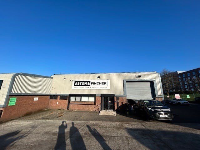 Multipark Erskine, Erskine Industrial Estate, Liverpool to rent - Building Photo - Image 2 of 8