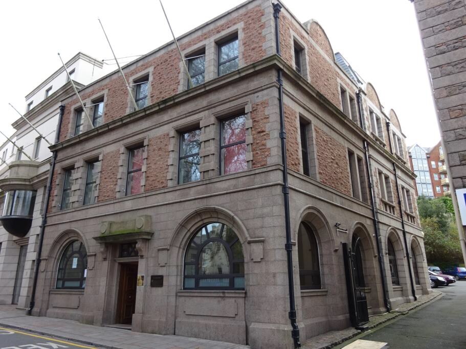 2 Mulcaster St, Jersey for sale Primary Photo- Image 1 of 1