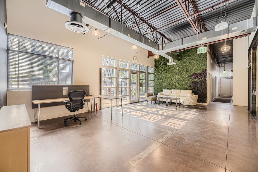 3401 Blake St, Denver, CO to rent - Interior Photo - Image 3 of 14