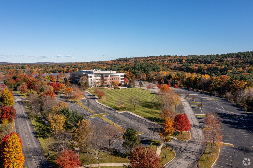 500 Beaver Brook Rd, Boxborough, MA for rent - Building Photo - Image 2 of 7