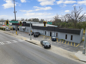 3237 W Bay St, Savannah, GA for rent Building Photo- Image 2 of 19