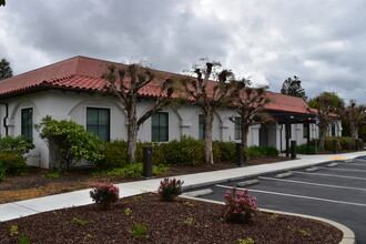 20480 Pacifica Dr, Cupertino, CA for rent Building Photo- Image 2 of 8