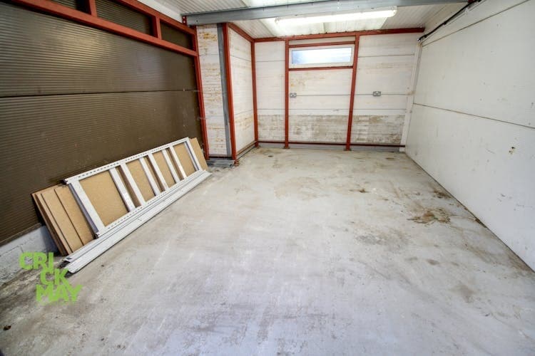 West Hoathly Rd, East Grinstead to rent Interior Photo- Image 1 of 1