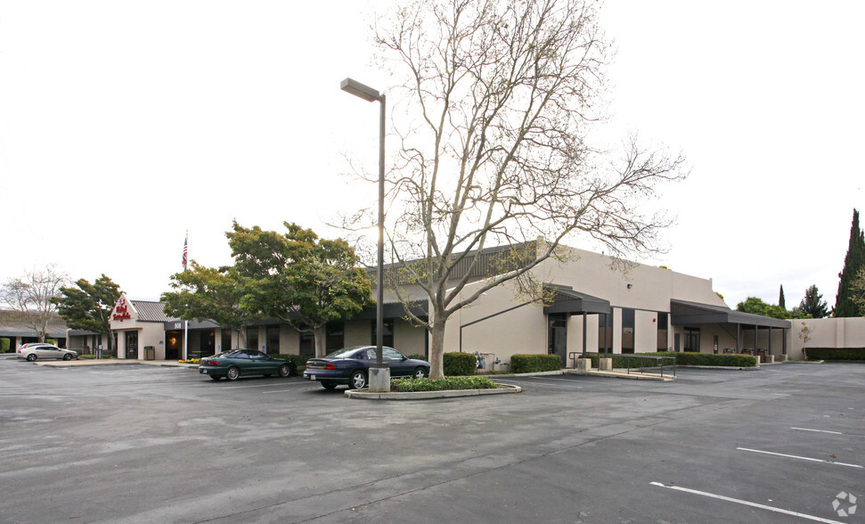 908 Bern Ct, San Jose, CA for sale - Building Photo - Image 1 of 4