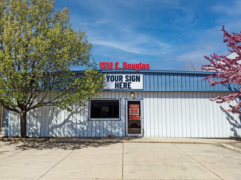 1512 E Douglas Ave, Wichita, KS for rent - Building Photo - Image 1 of 3