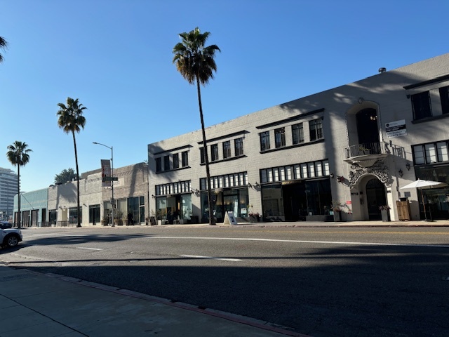 9701-9725 Santa Monica Blvd, Beverly Hills, CA for rent - Building Photo - Image 3 of 15