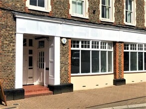 1-3 High St, Leighton Buzzard to rent Interior Photo- Image 1 of 7