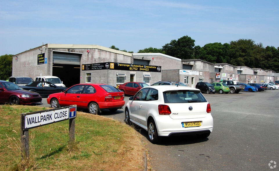 1-7 Wall Park Clos, Plymouth for sale - Primary Photo - Image 1 of 1