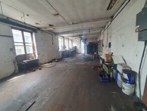 Dale St, Huddersfield to rent Interior Photo- Image 1 of 1