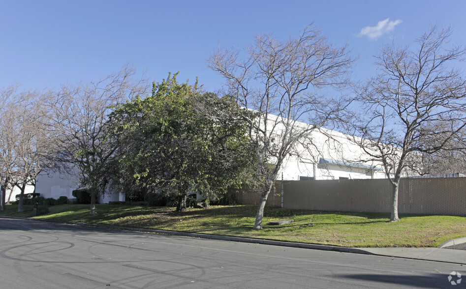 23002 Foley St, Hayward, CA for sale - Building Photo - Image 1 of 4