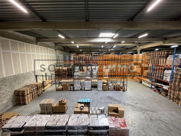 Industrial in Chennevières-sur-Marne to rent - Interior Photo - Image 1 of 5