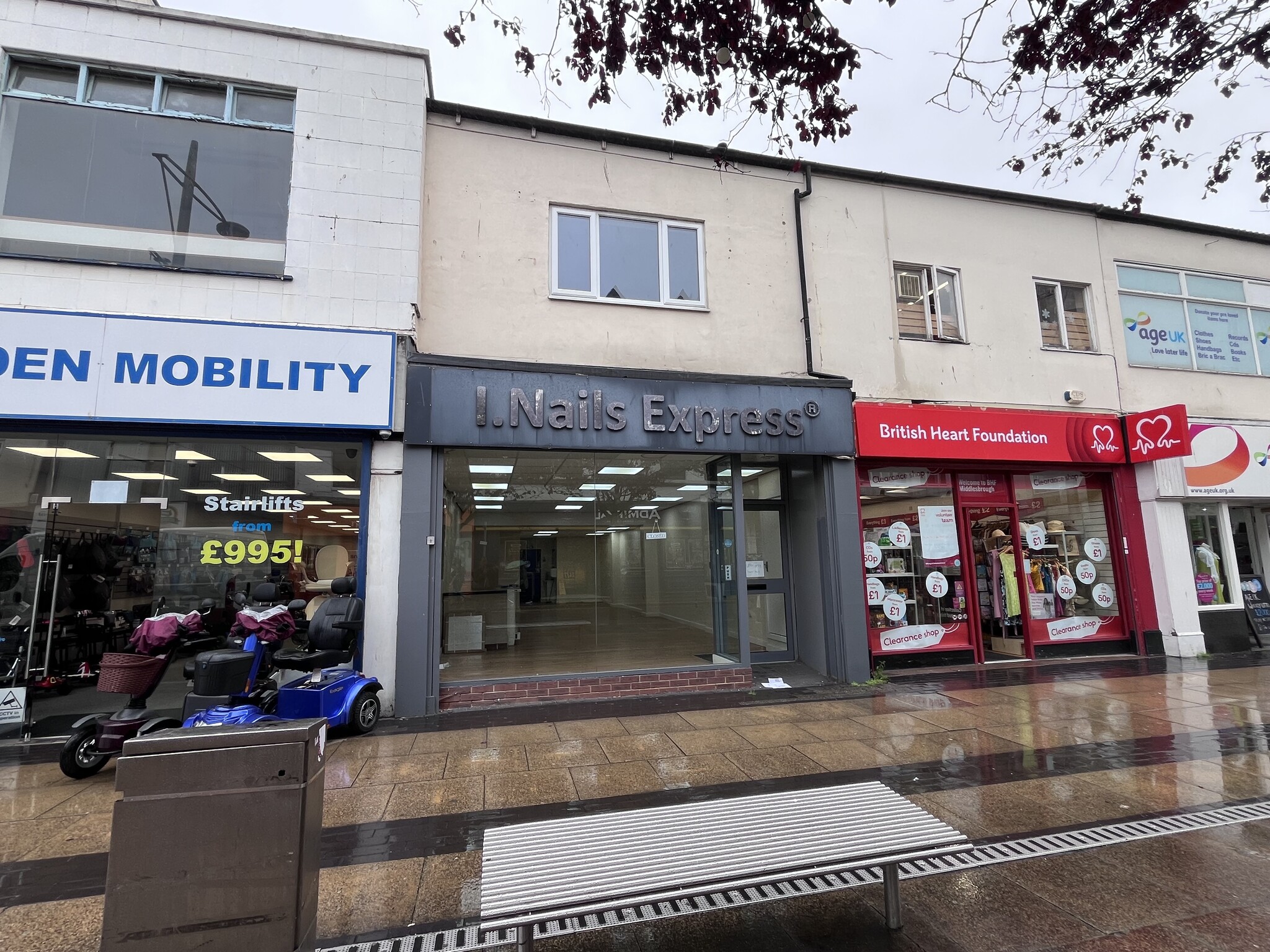 19 Newport Rd, Middlesbrough to rent Building Photo- Image 1 of 7