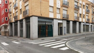Retail in Reus, Tarragona to rent Interior Photo- Image 1 of 10