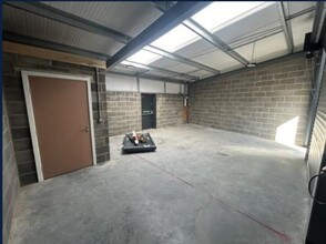 Willow Way Industrial Estate, Stanley for rent Interior Photo- Image 2 of 2