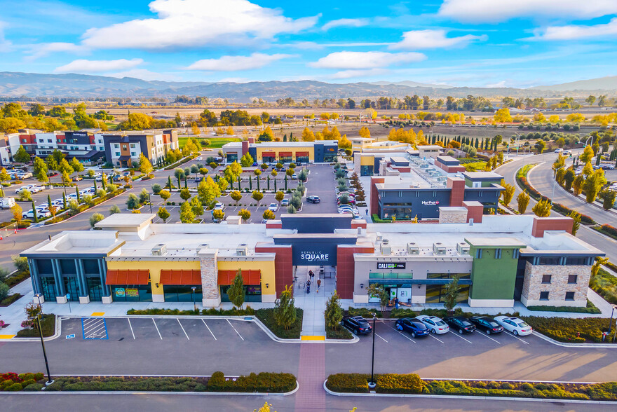 4501-4519 Livermore Outlets Dr, Livermore, CA for sale - Primary Photo - Image 1 of 7