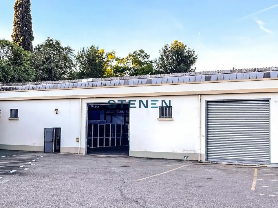 Light Industrial in Marseille to rent Building Photo- Image 1 of 7