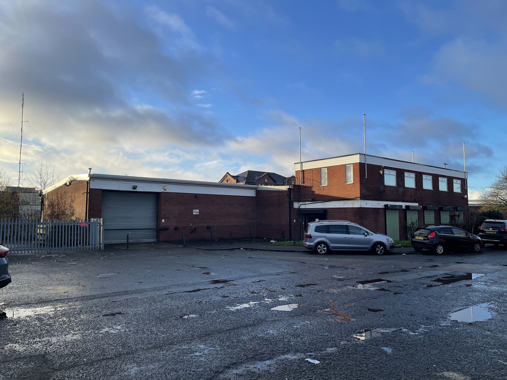 2 Handsworth St, Manchester to rent Building Photo- Image 1 of 15