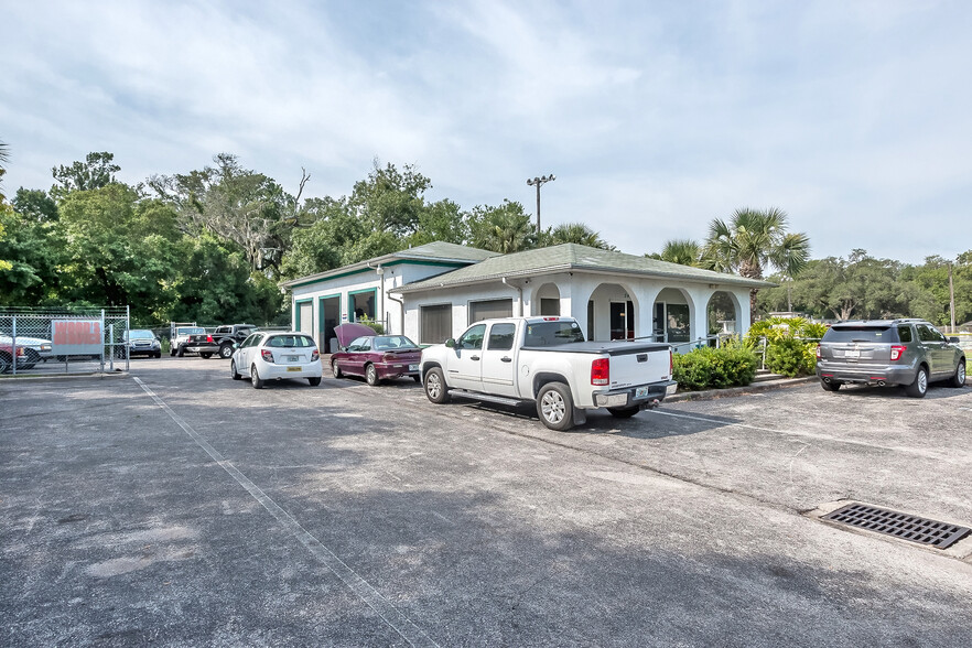 545 Mason Ave, Daytona Beach, FL for sale - Primary Photo - Image 1 of 1