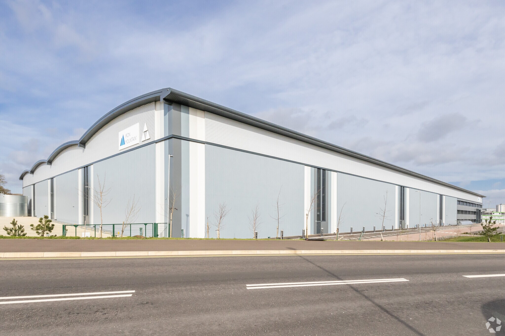 Kettering Rd, Burton Latimer for sale Primary Photo- Image 1 of 1