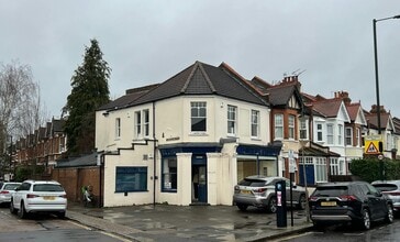 159 Stanley Rd, Teddington to rent Primary Photo- Image 1 of 7