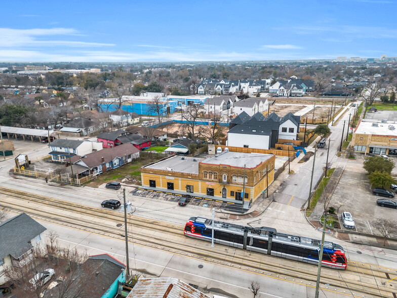 5208 Harrisburg Blvd, Houston, TX for sale - Aerial - Image 3 of 16