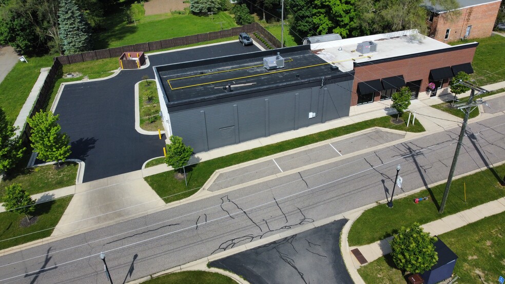 211 Main St, Pinckney, MI for sale - Building Photo - Image 3 of 10