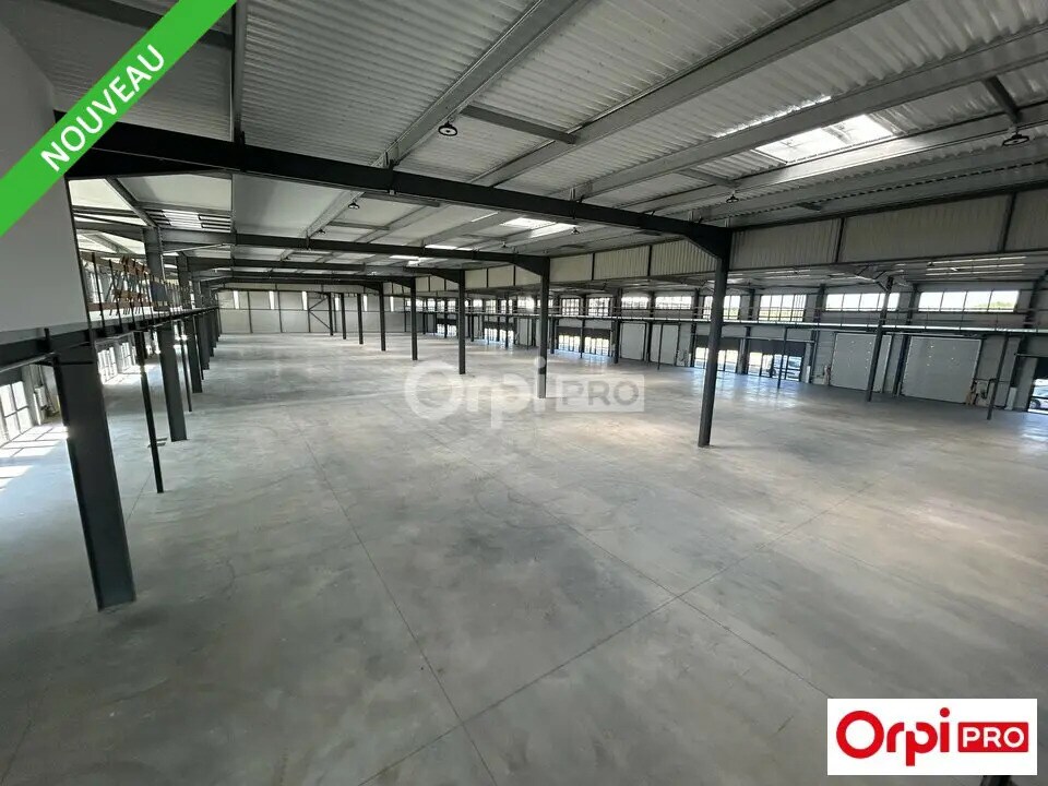 Location Local d'activités 6 628 m² - Photo 1