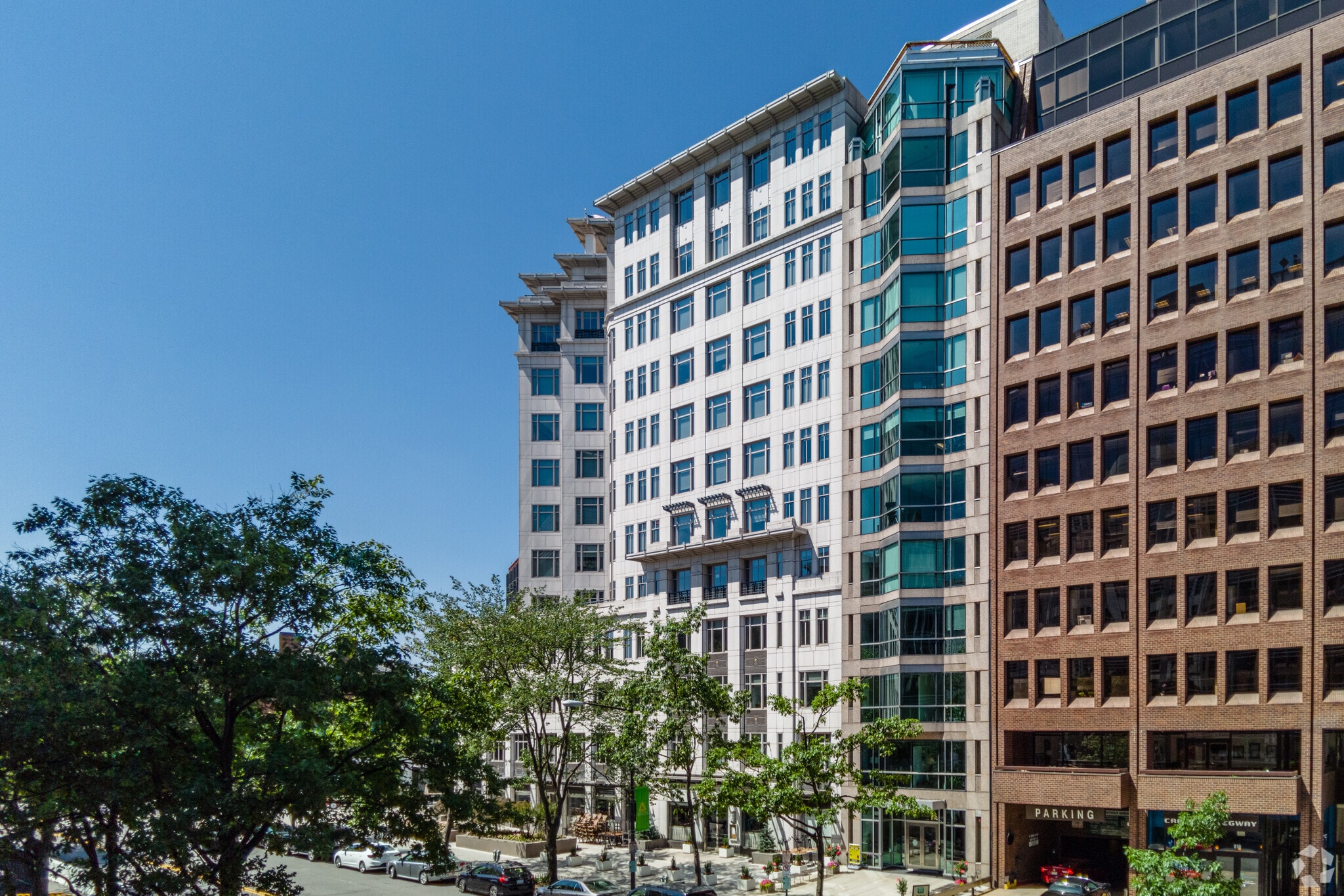 800 Connecticut Ave NW, Washington, DC to rent Building Photo- Image 1 of 20