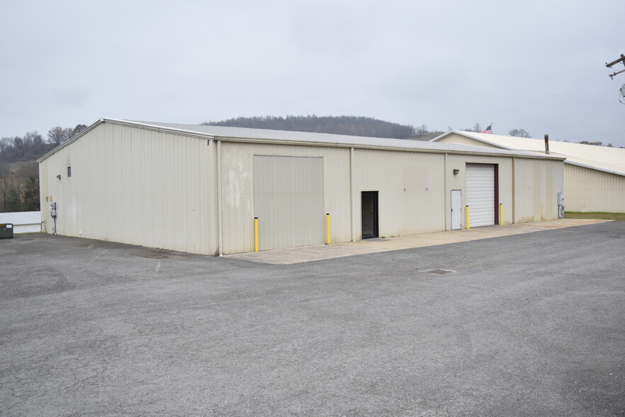 827 Greenbag Rd, Morgantown, WV for sale - Primary Photo - Image 1 of 1