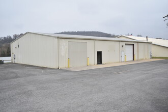 827 Greenbag Rd, Morgantown, WV for sale Primary Photo- Image 1 of 1